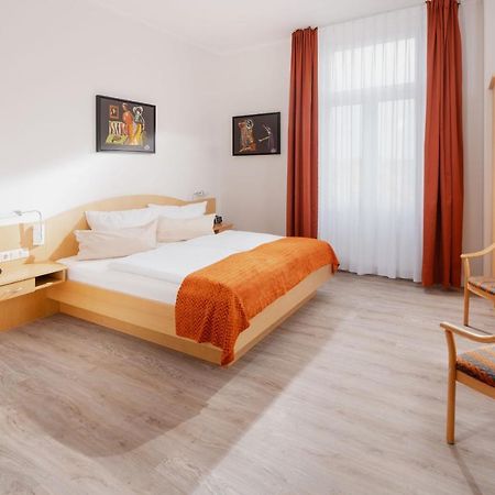 Hotel Kuenstlerhaus Нордерней Экстерьер фото