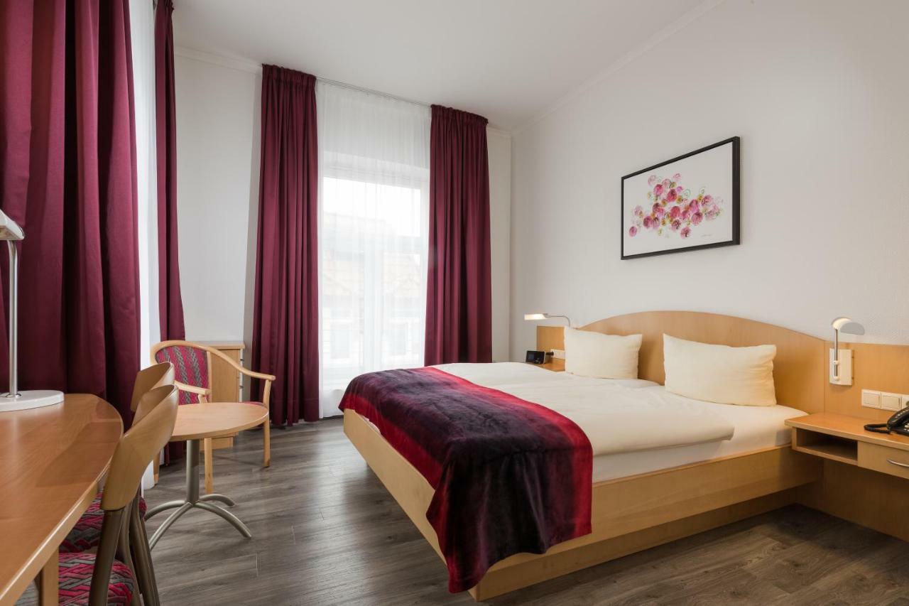 Hotel Kuenstlerhaus Нордерней Экстерьер фото